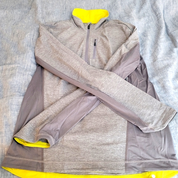 lululemon athletica Tops - Lululemon pullover